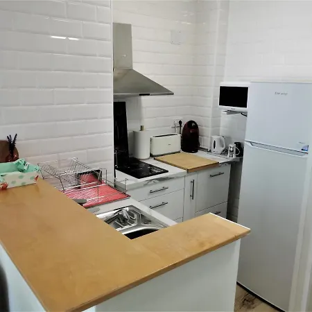 Daire Sane- Estudio Con Wifi, En El Centro, A 600 Metros Playa